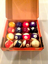 VINTAGE--"THE ORANGE CO." FULL SET OF BILLIARD/POOL BALLS IN ORIGINAL BOX. GOOD