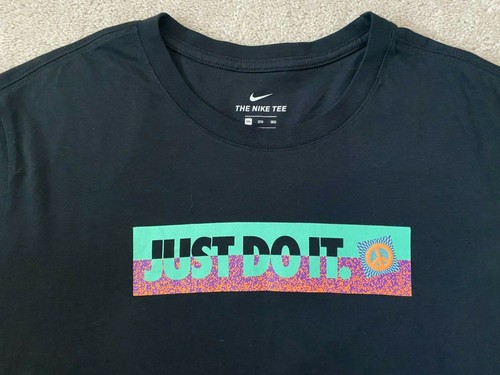 NUEVA Camiseta Nike Sportswear Just Do It Peace JDI Negra Talla 3XL - Imagen 4 de 6