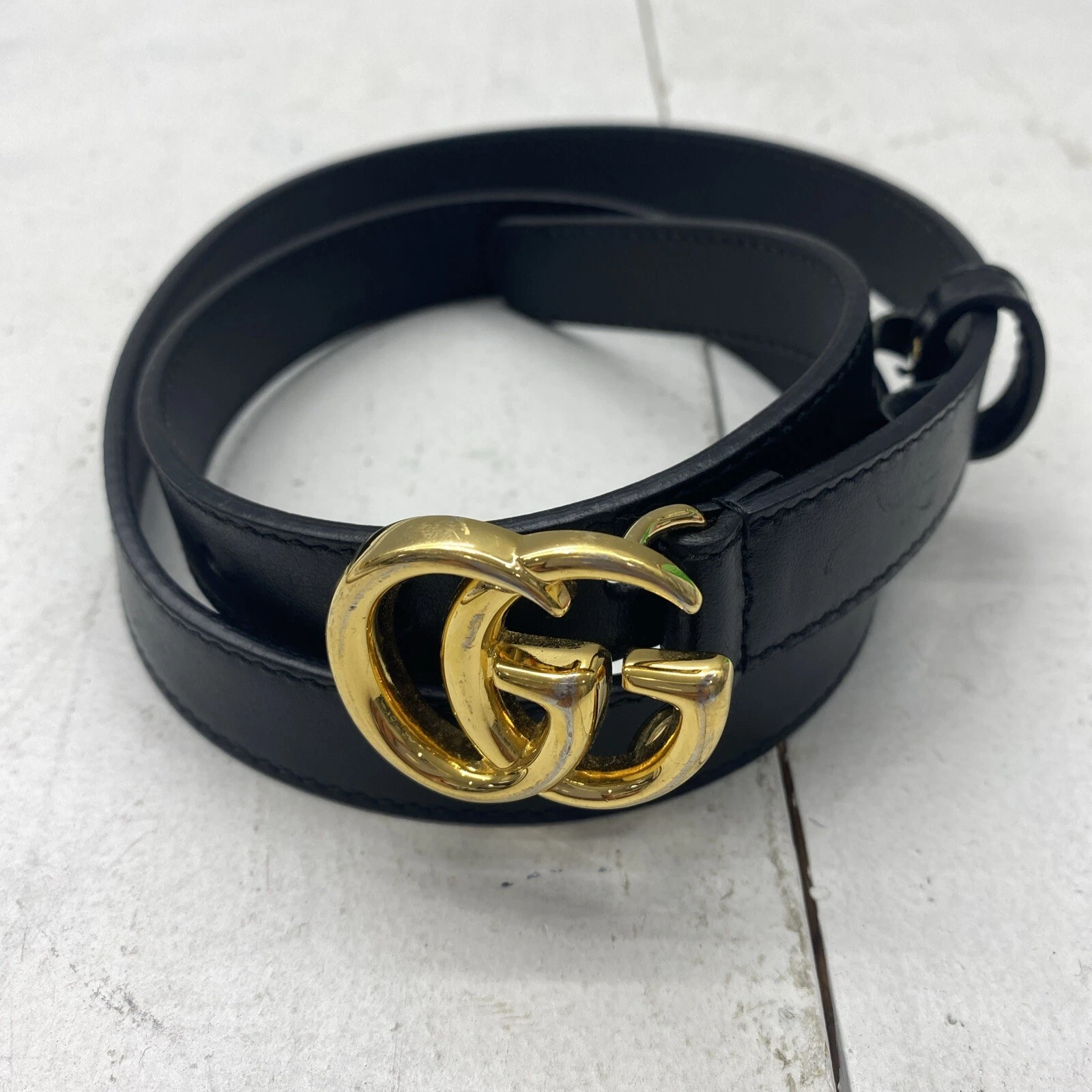 GUCCI 409417 GG Marmont Ceinture fine en cuir avec boucle dorée femme taille 30 34