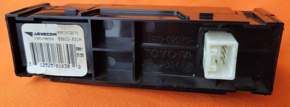 2003-2008 TOYOTA COROLLA DIGITAL CENTER DASH CLOCK DISPLAY OEM TESTED USED - Image 4 of 4