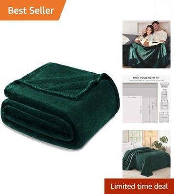 King Size Fleece Blanket in Forest Green - Soft, Stylish & All-Season