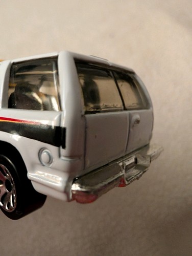 ASOMBROSO CHEVY TAHOE 1997 'H2O FORCE' GRÁFICOS Y COLORES PERFECTOS 1:67 SCL POR MB - Imagen 16 de 23