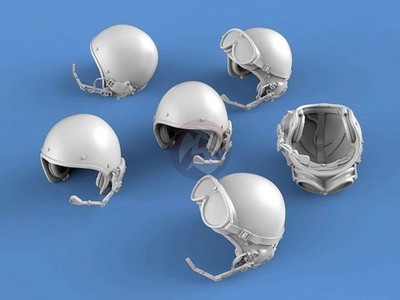 Royal Model 1/35 US T56-6 CVC AFV Crew Helmet Vietnam (3 Bare & 3 w/Goggles) 893