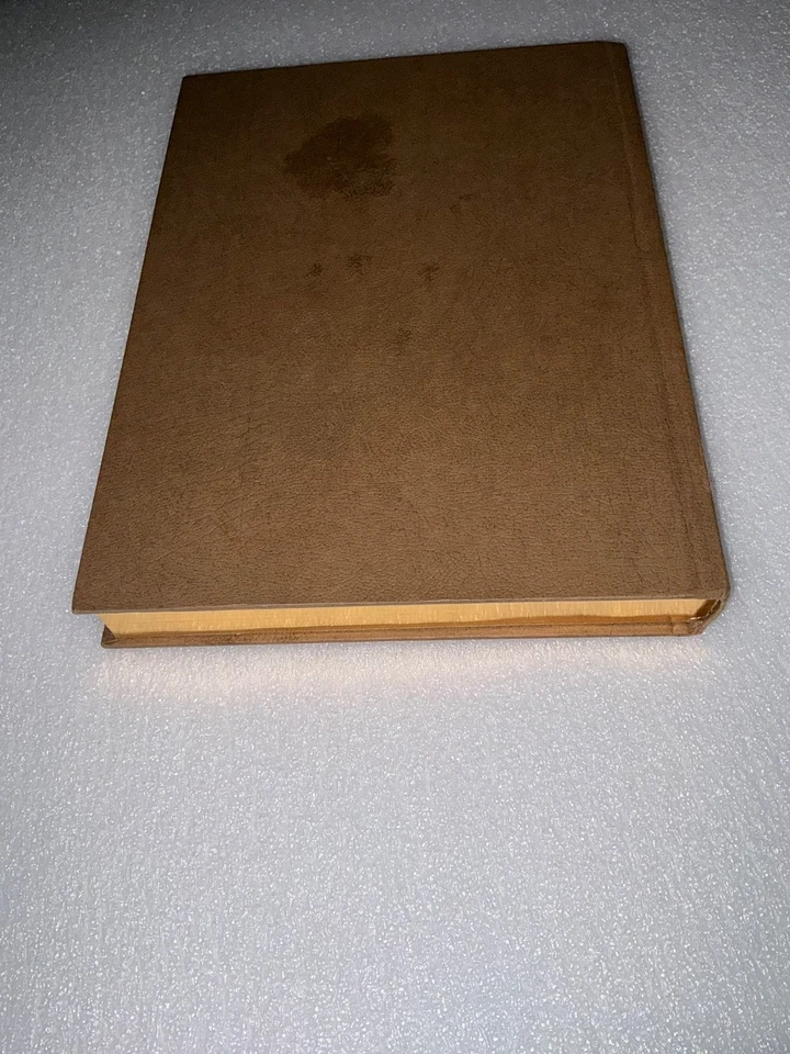 The Legend of Zelda Collectors Edition Twilight Princess Strategy Guide - Image 3 of 4