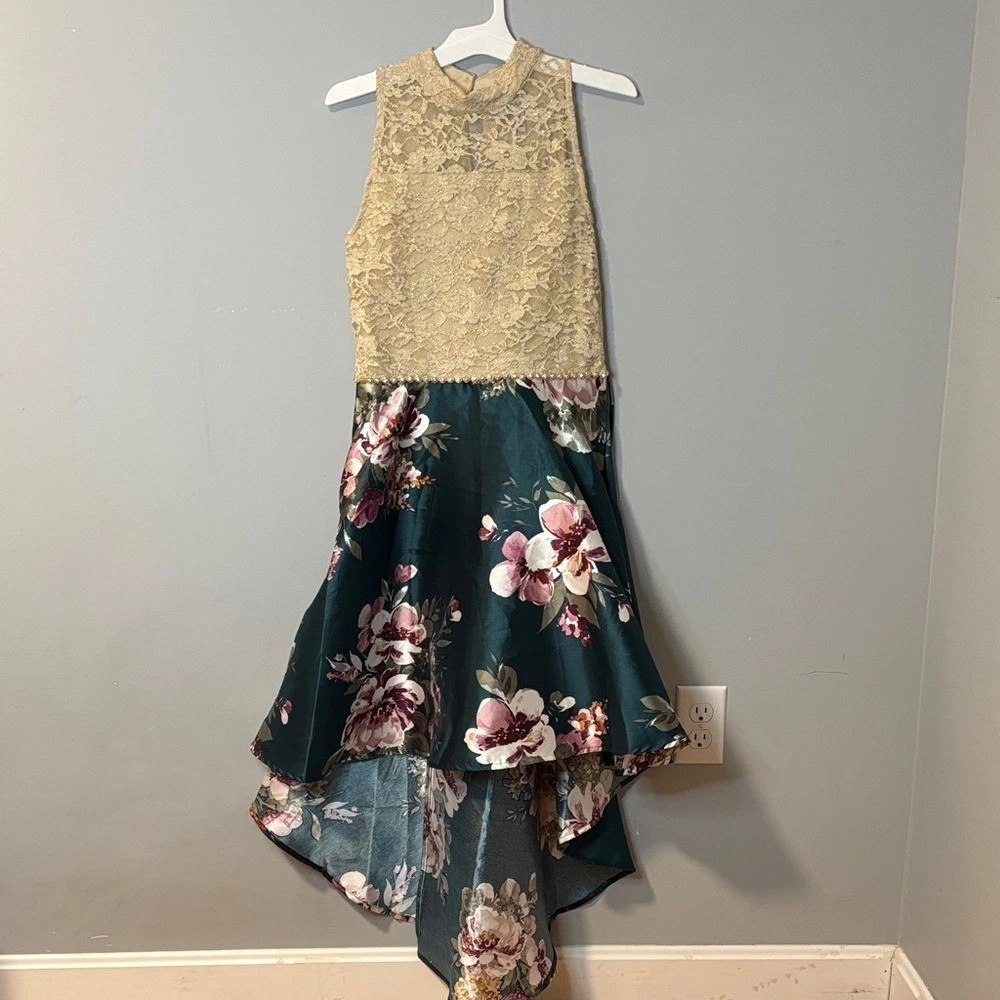 Speechless Kids Gold Lace Teal Floral High-Low Formal Party Dress Size 16
Opens in a new window or t