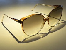 Vintage RARE Foster Grant Sunglasses Oversize Cat Eye Tortoise Made In Italy VTG