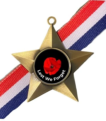 EMBLEMS GIFTS LTD Damit wir Mohn nicht vergessen antike goldene Sternmedaille graviert