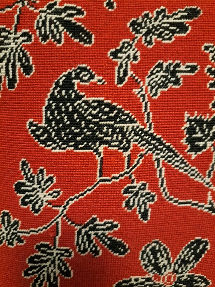 Country Floral and Bird Gingham Needlepoint Pillowcase Zipper Back Scalloped - Image 2 of 4