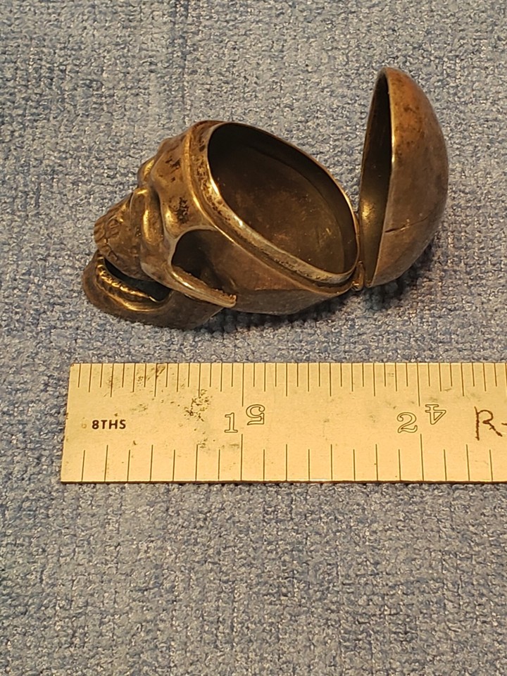 David A. Bowles DAB English Sterling Silver Skull Match Safe or Vesta