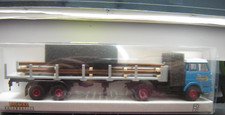 Brekina 1:87 82264 Henschel F161 S-A SZM m. Ladegut  "Neu"(705)