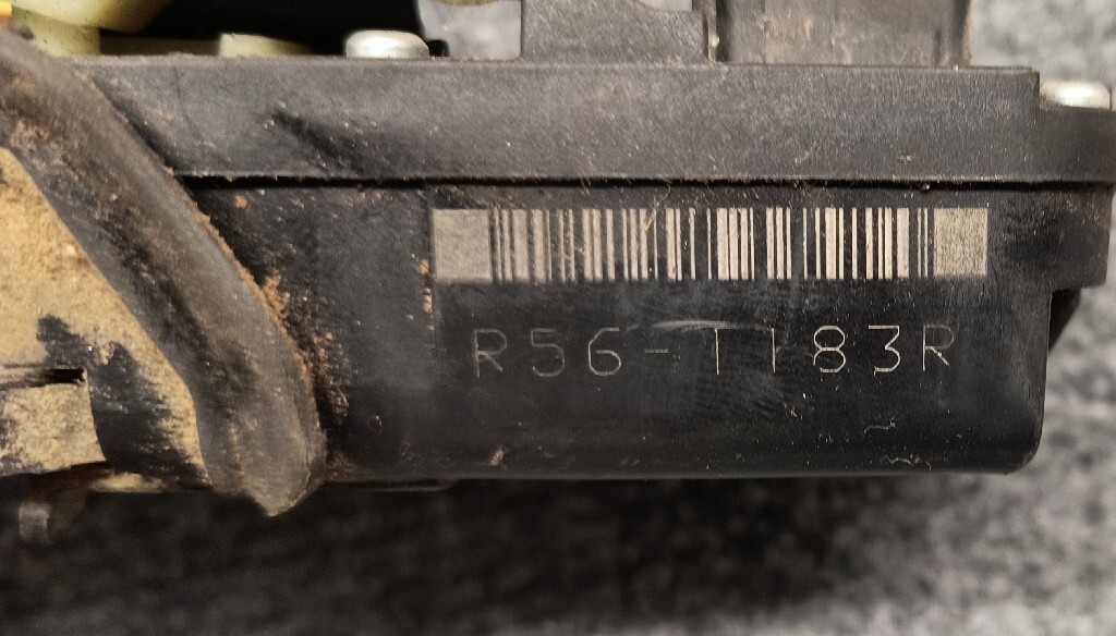 PETERBILT 567 579 R56-1207 R56-1207R LATCH ASSY OLD# R56