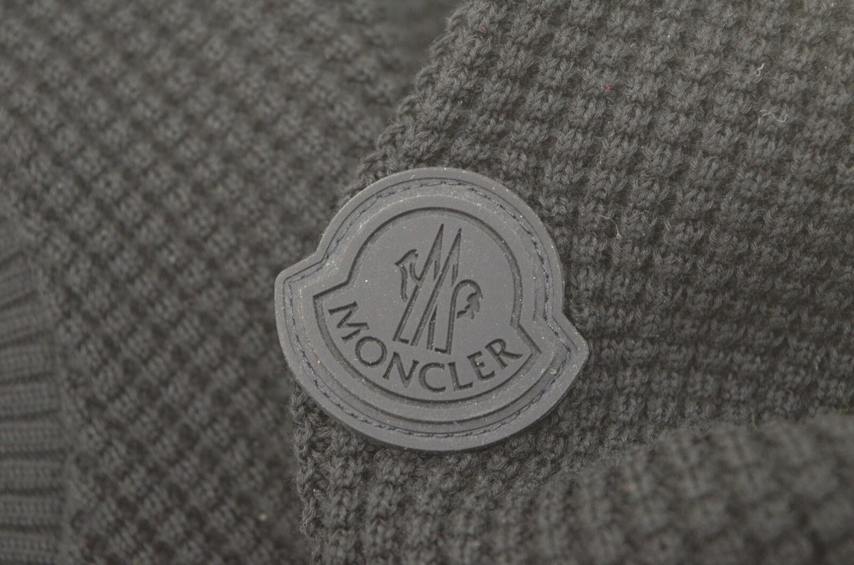 $800 Moncler Girocollo Tricot Waffle Knit Cotton Crew Neck Sweater
