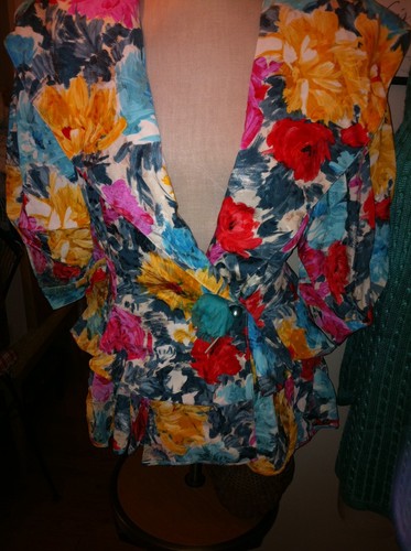Vintage Emanuel Ungaro Multi-Color Floral Silk Jacket with back peplums - Picture 4 of 5