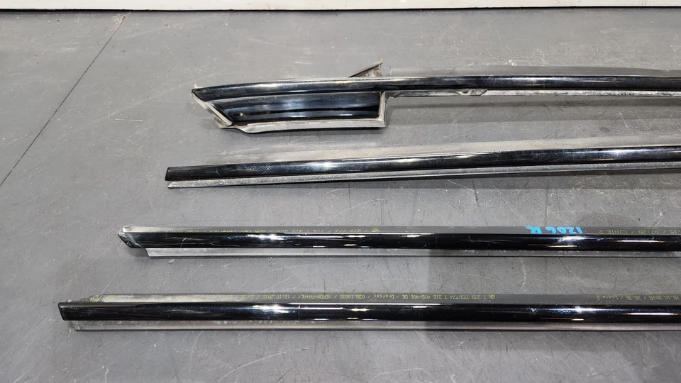 ✅ 14-20 原始设备制造商宝马 F33 F83 435 可调式前门阴影线成型套装* — 第 3/4 张图片