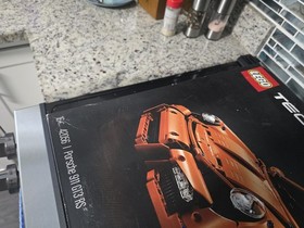 LEGO TECHNIC: Porsche 911 GT3 RS (42056)
