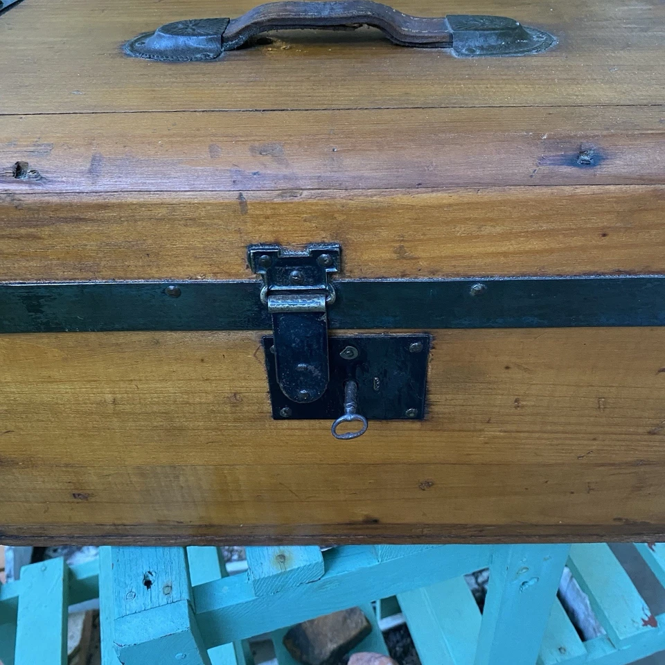 Handmade antique Wood Chest w/ Leather Hinges Lock Key Rustic Treasure Chest 18” - Image 2 of 4