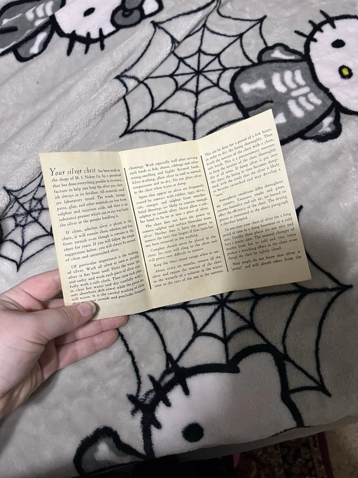 1940 Vintage Naken’s Tarnish Proof Silverware Chest - Image 4 of 4