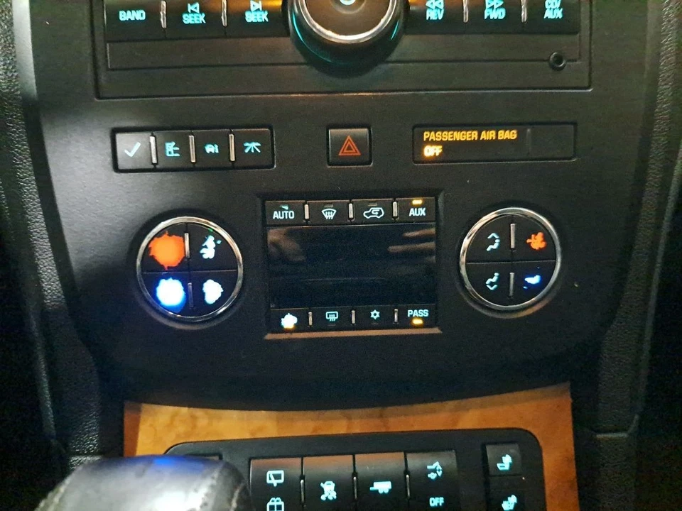 Control de temperatura/calentador/aire acondicionado trasero 2008 Enclave Sku#4287480 Foto 2 de 4