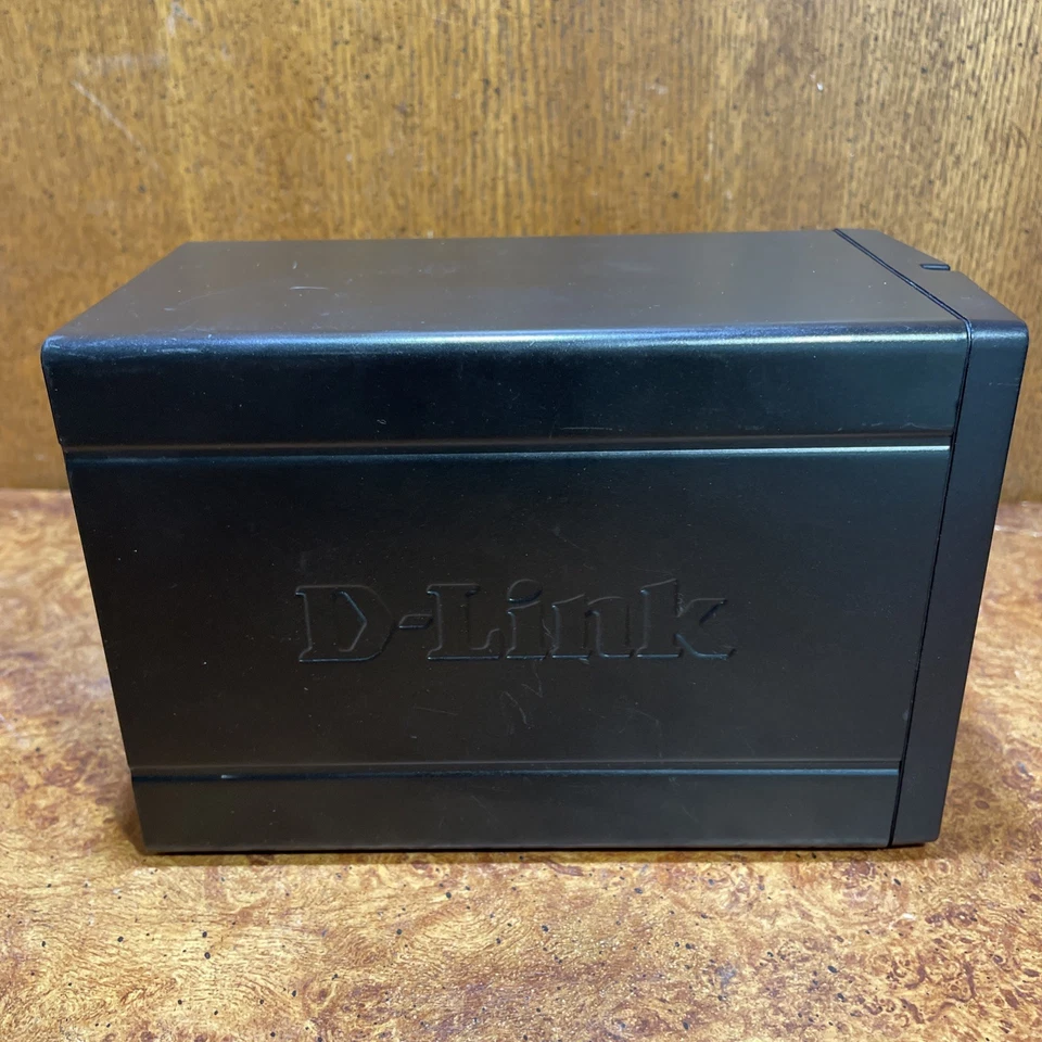 D-Link DNS-321 2-Bay Network Storage - Image 3 of 4