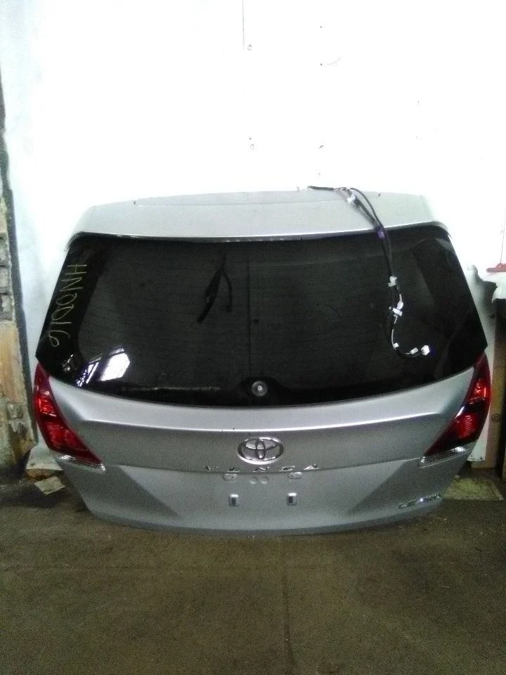 09-16 Toyota Venza Trunk/Hatch/Tailgate Heated Wiper Rear View Camera - Image 2 of 4