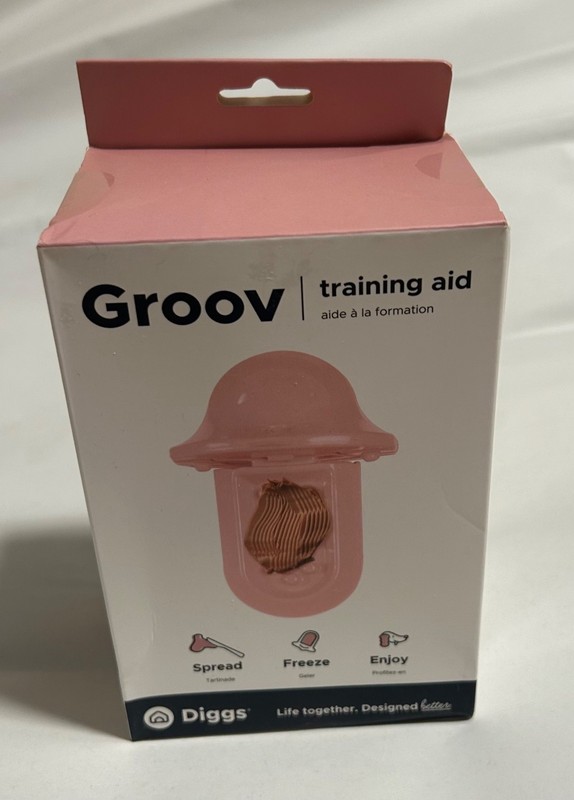 Diggs Groov Dog Crate Treat Training Aid - Pink BNIB