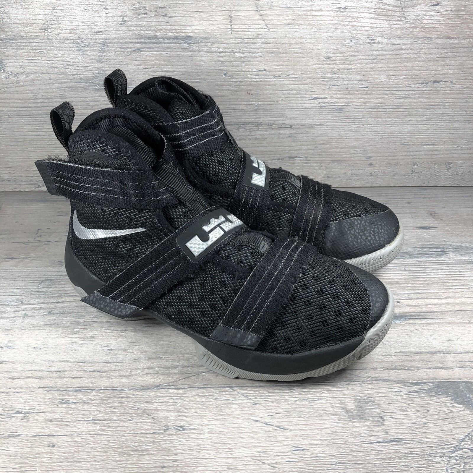 lebron soldier youth