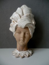 Tête de femme tête de poupée haute coiffure céramique