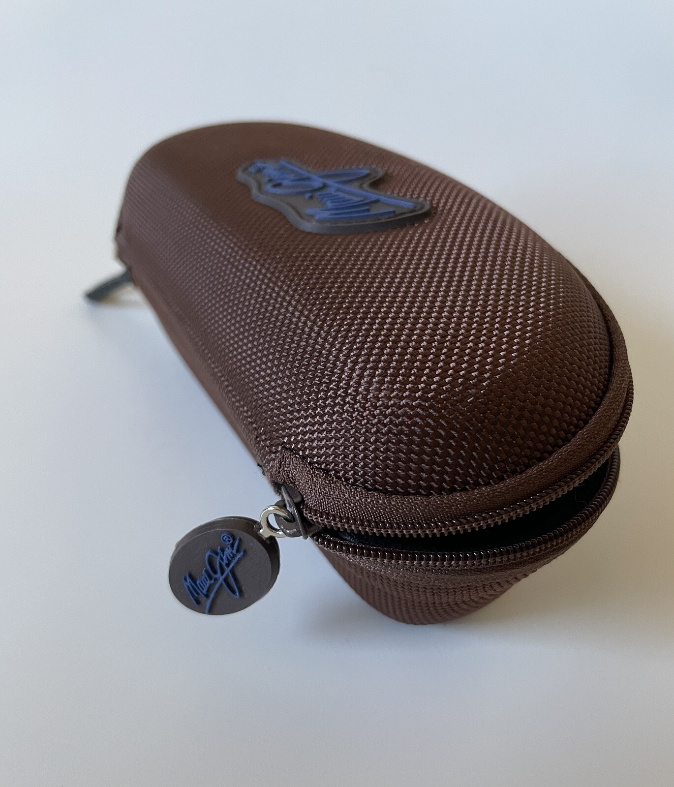 Maui Jim Sunglasses Case - Zippered Brown Ballistic Nylon Clamshell w/Clip