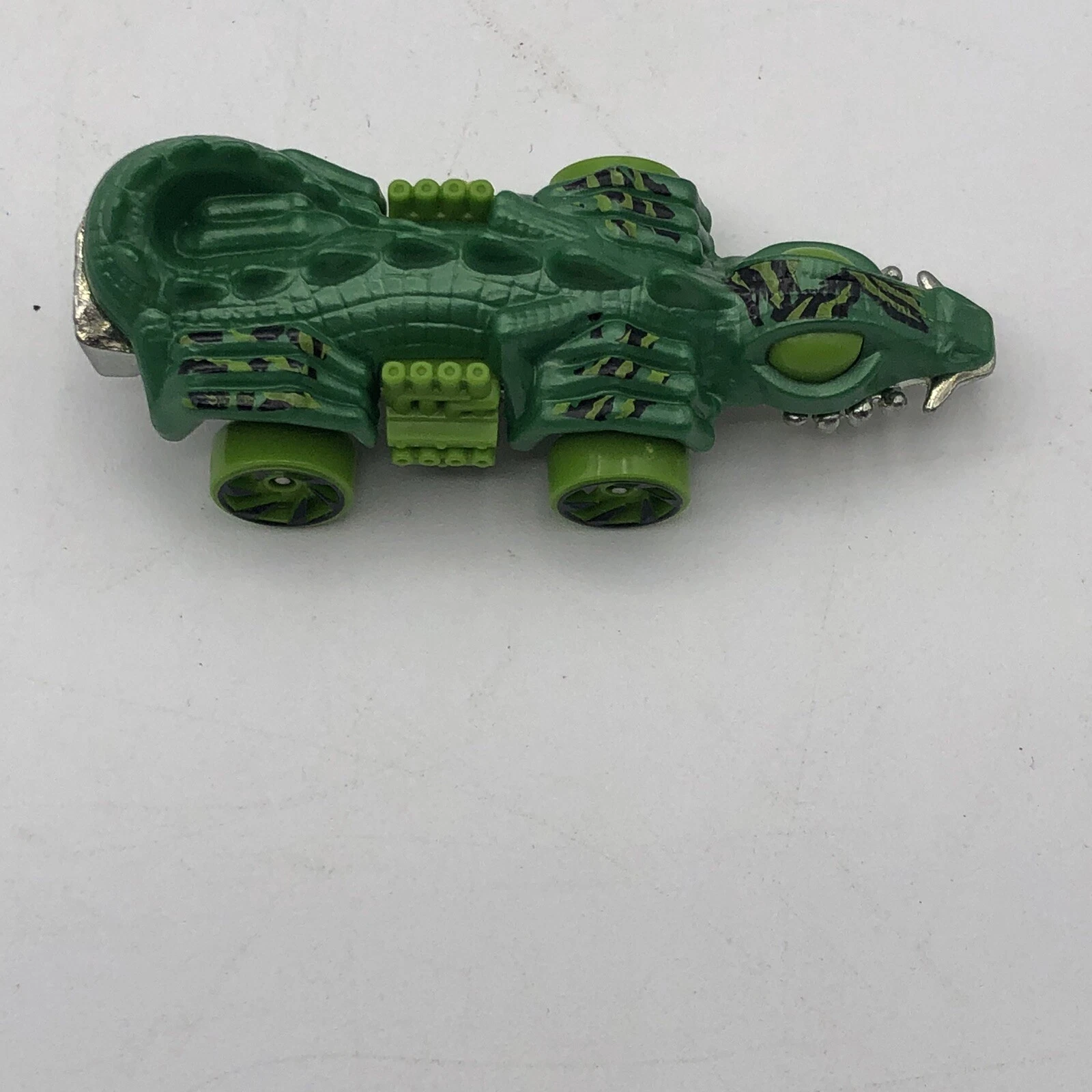 mattel quatro carros usados hot wheels disney pixar 