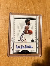 2022-23 Leaf Trinity Basketball - Mike Miles - Silver ARC Auto #d 25/49