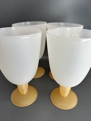 Tupperware Ice Cream Parfait Cups 470 ML Set of 4 ORANGE #4094 #4124 VTG NOS