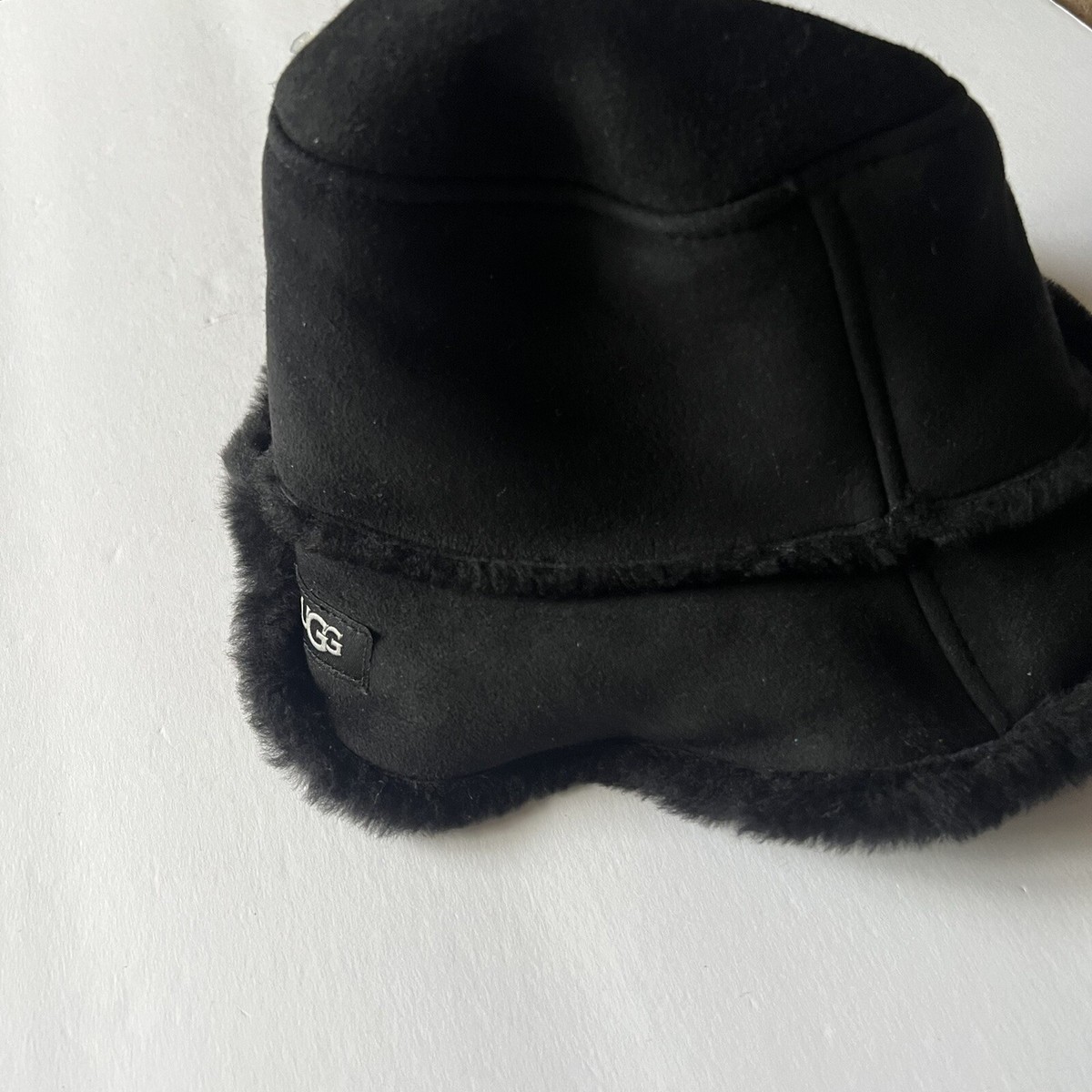 UGG SHEEPSKIN SHEARLING SHEEPSKIN BUCKET HAT BLACK SIZE  display picture 3