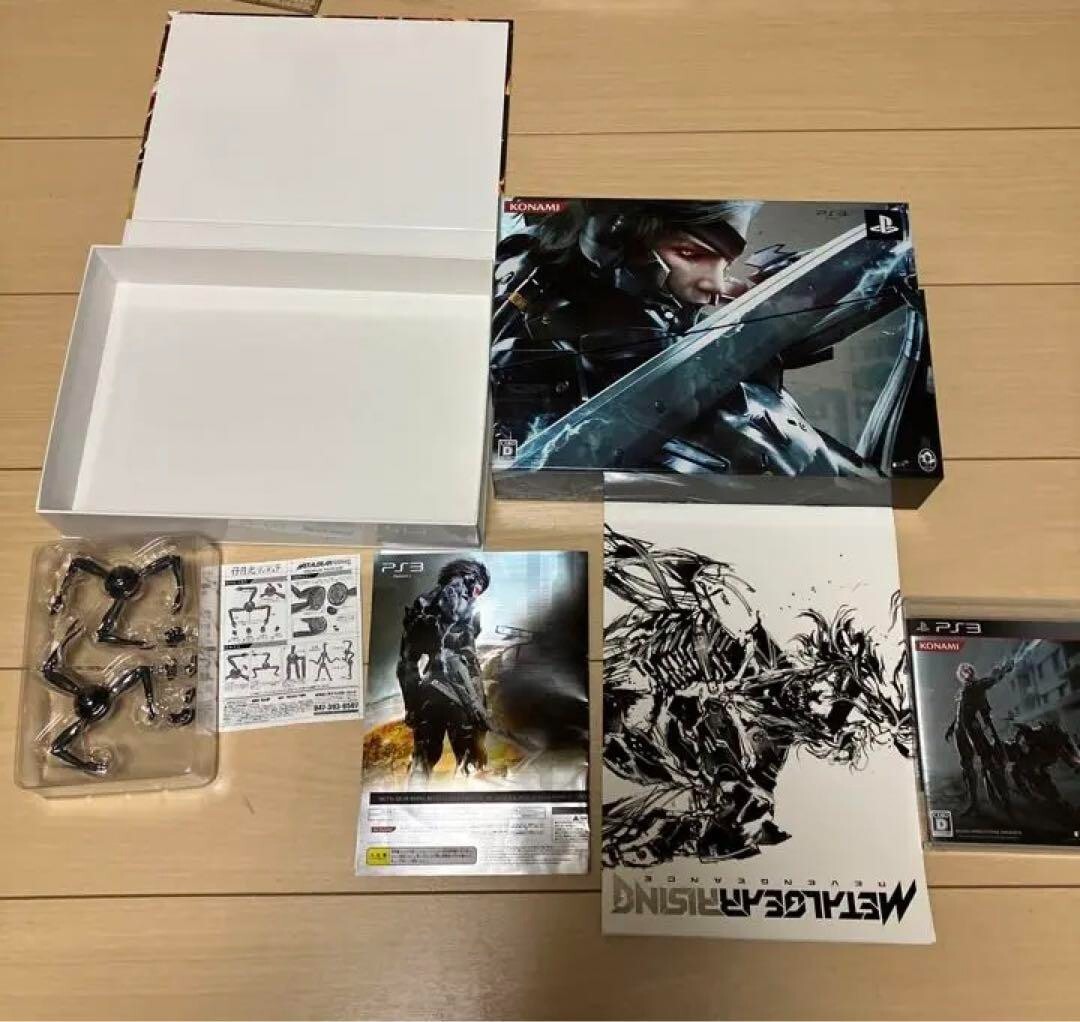 家庭用ゲームソフト L GEAR RISING PREMIUM PACKAGE New pictures of the Metal Gear Rising Premium Package