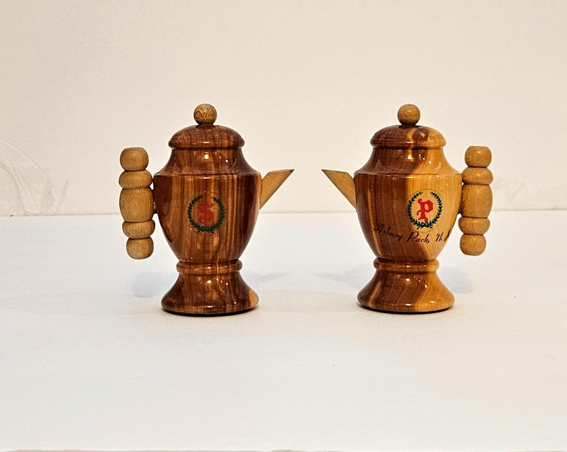 Vintage Unused Asbury Park New Jersey Wooden Salt & Pepper Shaker Souvenir