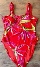 floral bathing suit one piece cheeky swimsuit. Old Navy Xs, 6 or 8
