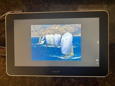 Wacom One 13.3 inch Creative Pen Tablet Display  p/n DTC133W0A