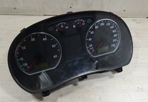 VW Polo 9N 2003 1,4 FSI 63KW Tacho Kombiinstrument 6Q0920821 #146969-G063