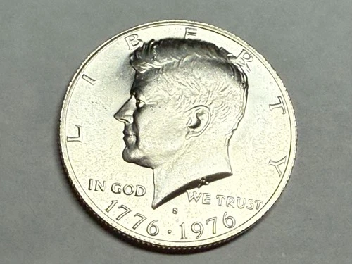 1776-1976S BU 40% silver bicentennial KENNEDY HALF DOLLAR. Exact coin shown. #3