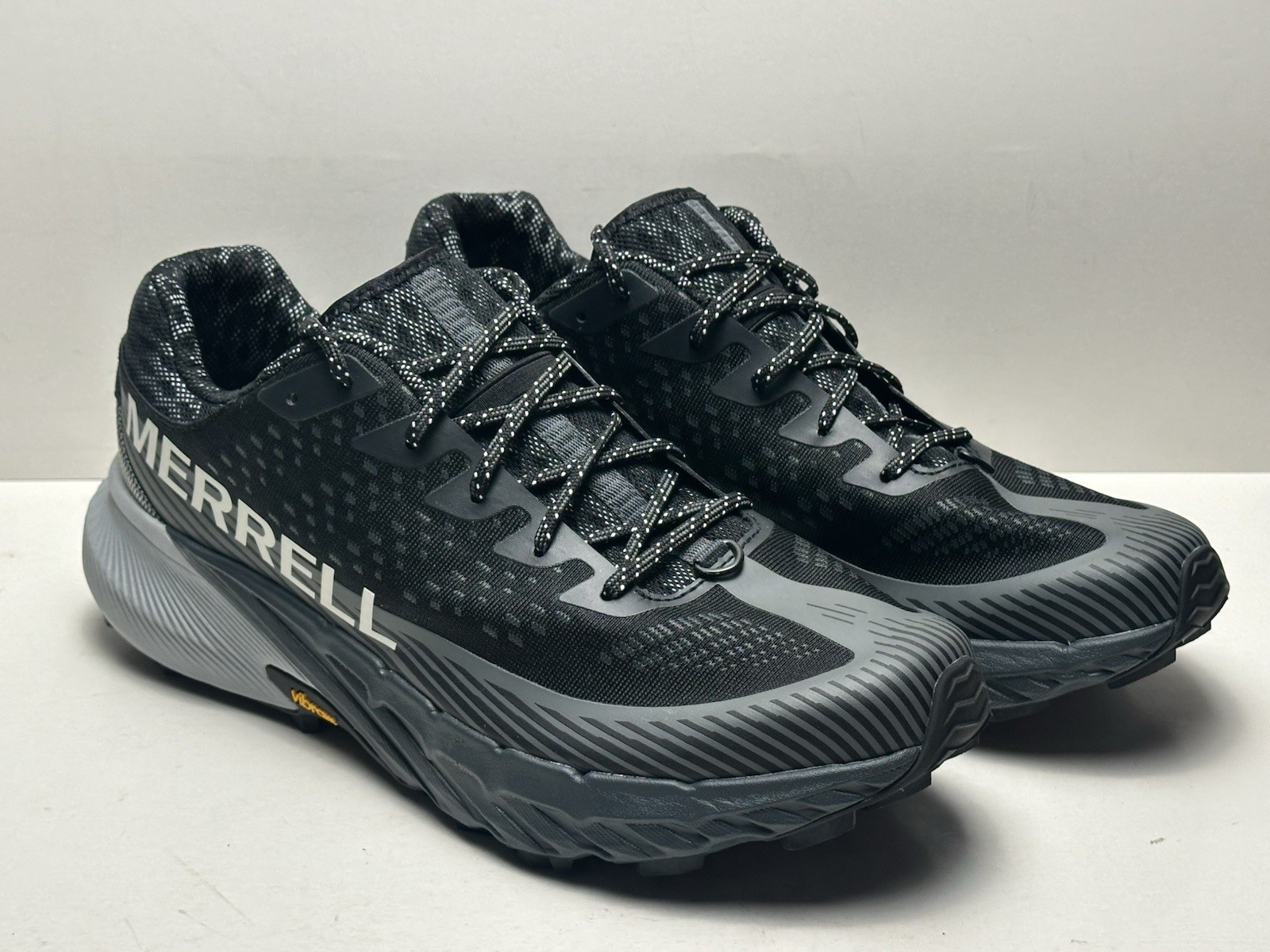 Men's Merrell Agility Peak 5 GoreTex Trail Sneaker Black Granite, sz 11