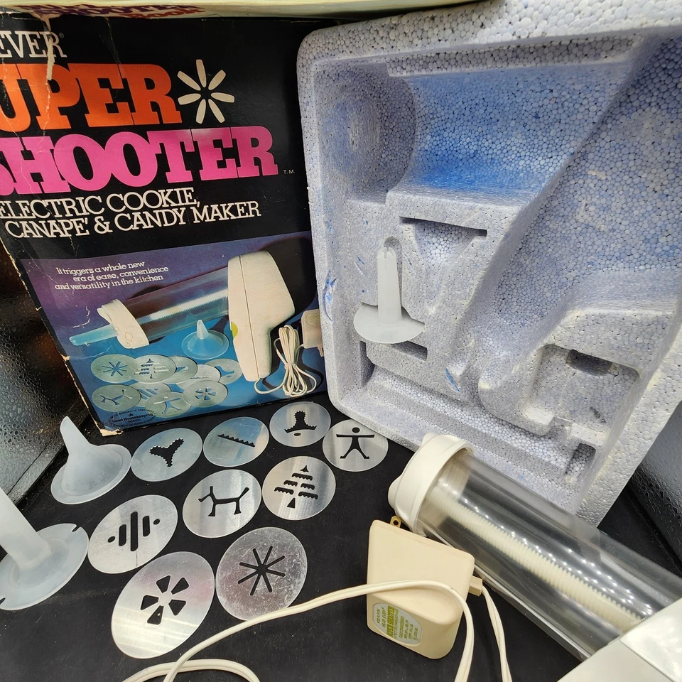 Wear Ever Super Shooter Cookie Canape & Candy Maker 70001 Tested Works Vintage - Image 3 of 4