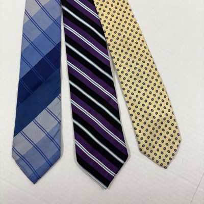 Lot 3 Ties St. Bernard, Roundtree &Yorke,John Weitz Necktie Mens OS Multicolored
