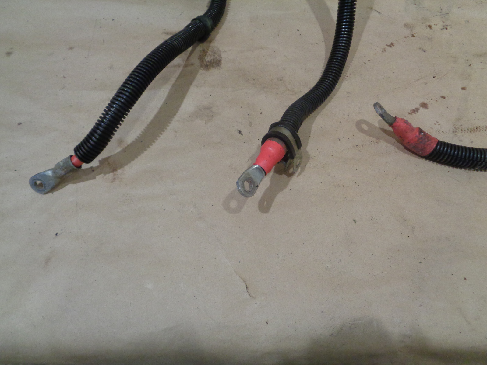  Maserati  Quattroporte - Cable From Alternator To Starter  P/N 203301