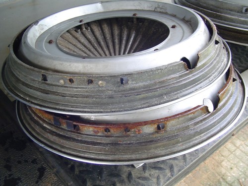 4 VINTAGE 1973 74 75 Plymouth Fury Barracuda Belvedere RD Runner Valiant Hubcaps - Picture 14 of 15