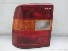 Opel Vectra A Rückleuchte Heckleuchte links 5türig Fließheck BJ1990