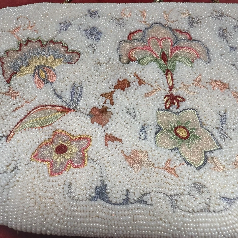 Cartera clutch vintage de noche flora bordada con cuentas y pandereta hecha en Francia Foto 3 de 4