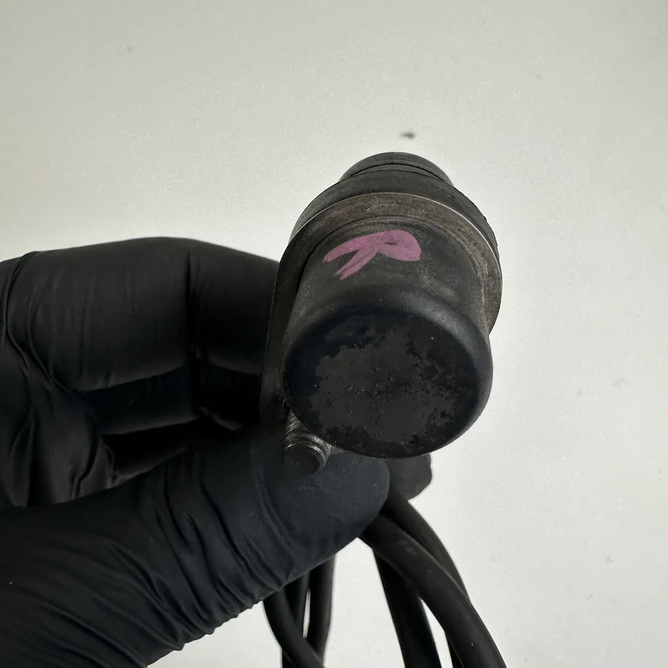 Ducati ST4S 2005 Rear wheel speed sensor — 第 3/4 张图片