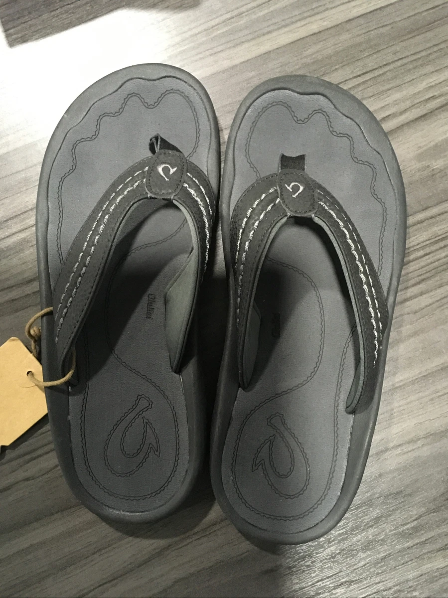 Olukai clearance dark shadow