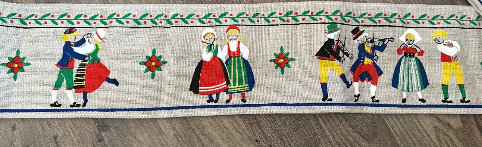 Foto 1 di 3