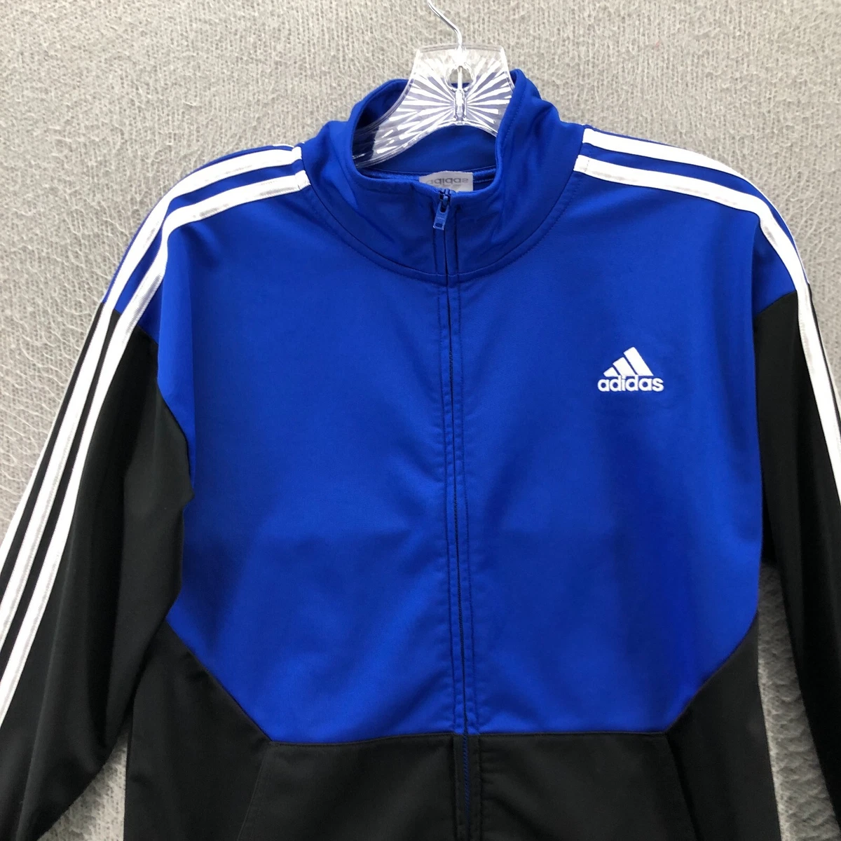 Black best sale adidas jacket