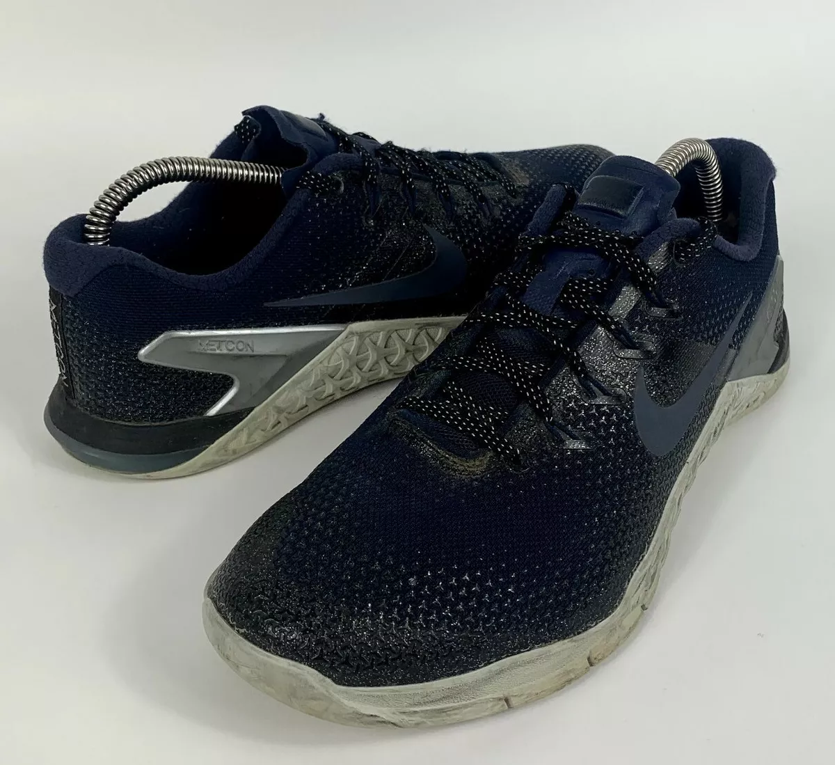 Nike metcon 4 best sale metallic women's training shoe
